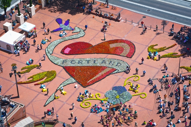 Pioneer Courthouse Square