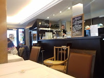 Atmosphère du Restaurant français Restaurant Le Quai | Tain l'Hermitage - n°11