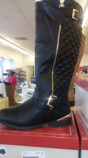 Boot Store «AJ Shoes», reviews and photos, 722 SW Military Dr, San Antonio, TX 78221, USA