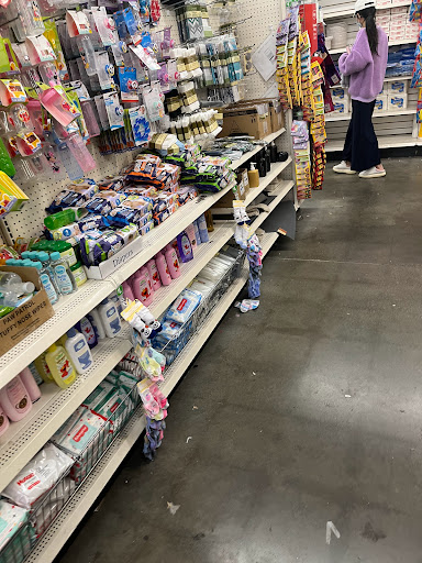 Dollar Store «Dollar Tree», reviews and photos, 20617 Bothell Everett Hwy a, Bothell, WA 98012, USA