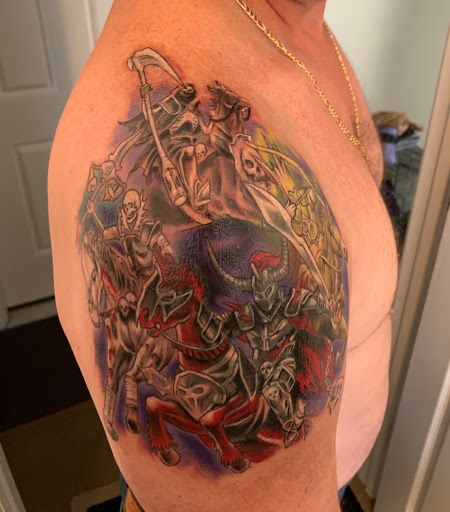 Tattoo Shop «Dennis Sullivan Custom Tattooing», reviews and photos, 109 Strawberry Alley, Clarksville, TN 37040, USA