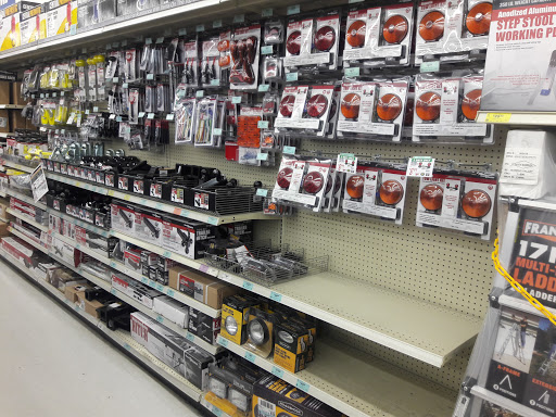 Hardware Store «Harbor Freight Tools», reviews and photos, 3050 N Josey Ln #106, Carrollton, TX 75007, USA