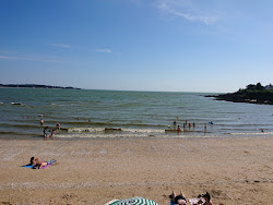 Plage de Pen Lan'in fotoğrafı dağlarla çevrili