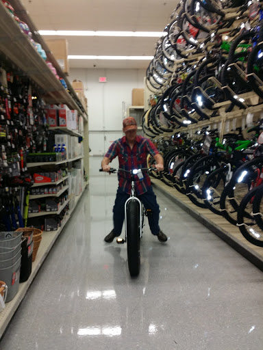 Sporting Goods Store «Academy Sports + Outdoors», reviews and photos, 710 Skyland Blvd, Tuscaloosa, AL 35405, USA