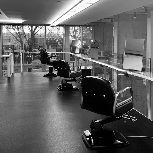 Hair Salon «Buzz Salon», reviews and photos, 110 S Dubuque St, Iowa City, IA 52240, USA