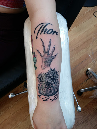 Tattoo Shop «Baby Blues Tattoos», reviews and photos, 1808 Cortez Rd W, Bradenton, FL 34207, USA