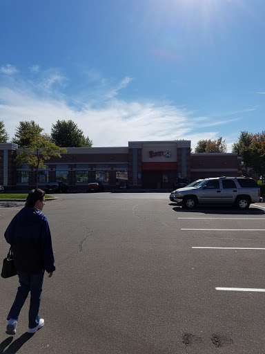 Shoe Store «Famous Footwear», reviews and photos, 8278 Tamarack Village, Woodbury, MN 55125, USA