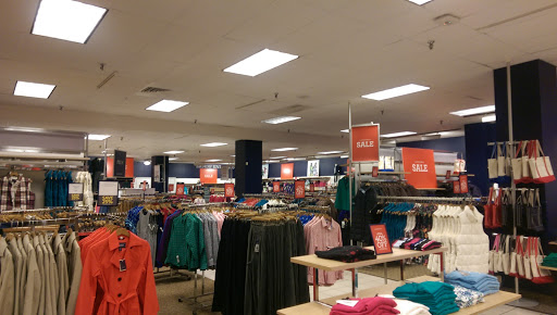 Department Store «Sears», reviews and photos, 4 Burr Ln, Lake Grove, NY 11755, USA