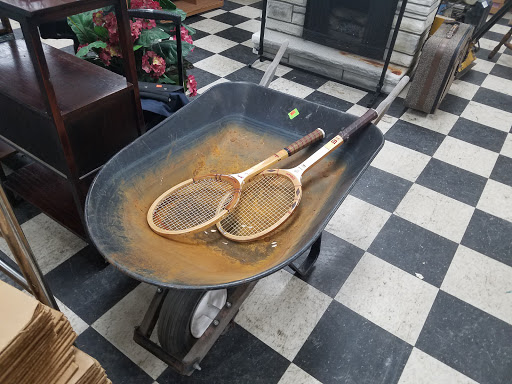 Thrift Store «Sun Rise Thrift Store», reviews and photos, 1880 S Havana St, Aurora, CO 80012, USA