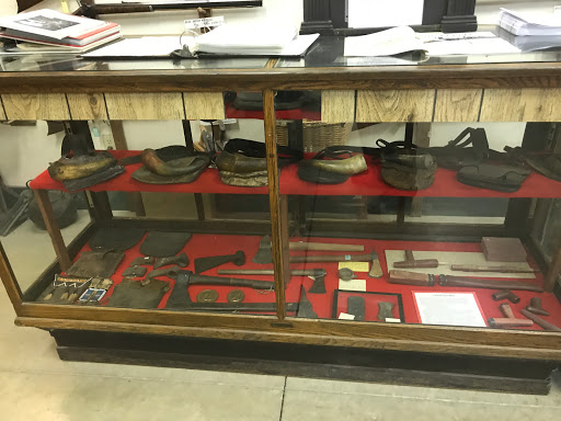 Gun Shop «Log Cabin Sport Shop», reviews and photos, 8010 Lafayette Rd, Lodi, OH 44254, USA