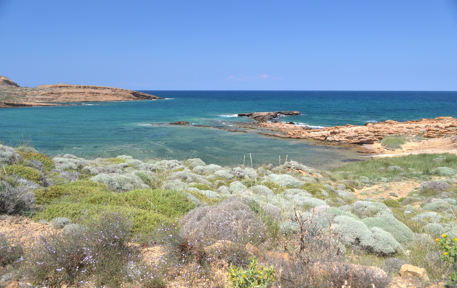 Foto de Agios Nikolaos con cala pequeña