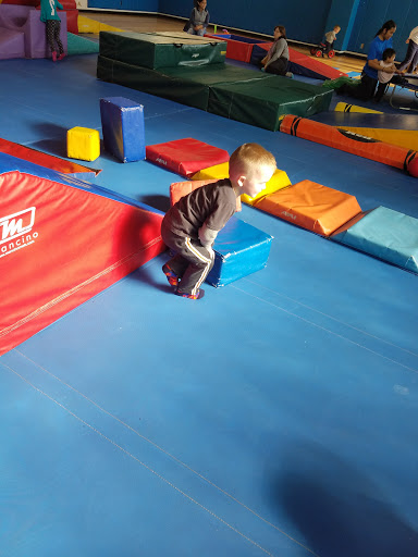 Recreation Center «Rockville Centre Recreation Center», reviews and photos, 111 N Oceanside Rd, Rockville Centre, NY 11570, USA