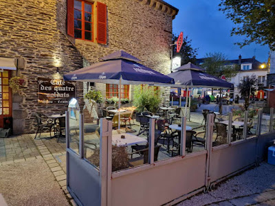 Café des Quatre Soldats à Ploërmel