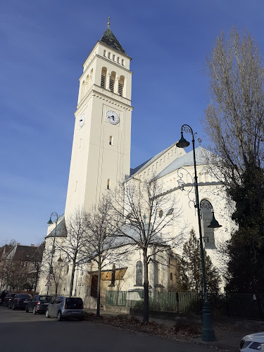 Értékelések erről a helyről: Budapesti Munkás Szent József templom, Budapest - Templom