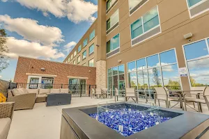 Holiday Inn Express & Suites Okemos - University Area, an IHG Hotel image