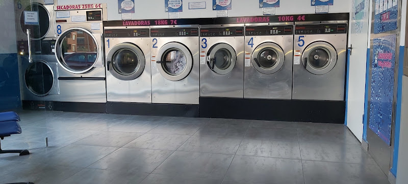 Lavanderías Autoservicio Patynacho en Villarreal