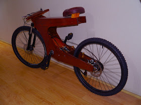 Ecoartesanal - Confección de bicicletas de madera manualmente