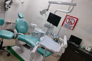 Nanak Dental Clinic and Implant centre image