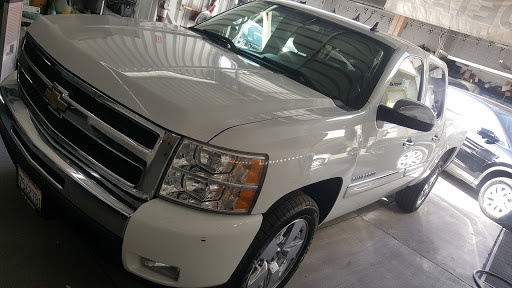 Auto Body Shop «Auto Perfections», reviews and photos, 950 E Whittier Blvd # B, La Habra, CA 90631, USA