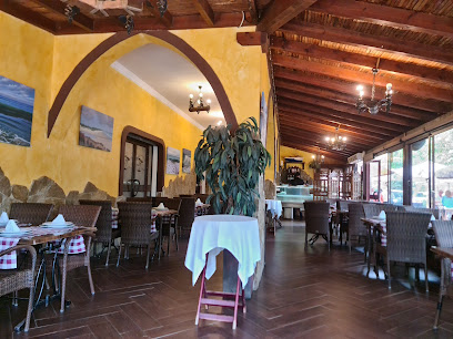 Restaurante El Pinar - km 1.5, Carretera de Rota, 11550 Chipiona, Cádiz, Spain