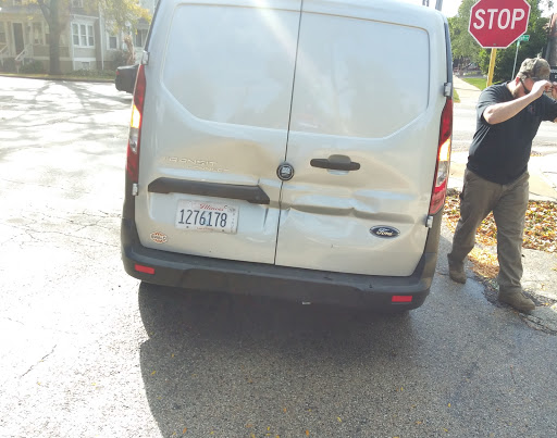 Auto Body Shop «Platinum Collision Express Inc», reviews and photos, 34740 US-45, Lake Villa, IL 60046, USA