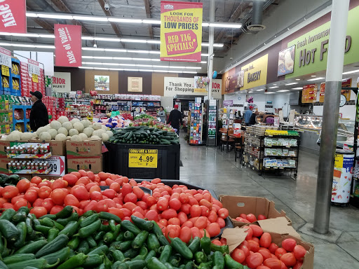 Grocery Store «Superior Grocers», reviews and photos, 4308 Slauson Ave, Maywood, CA 90270, USA