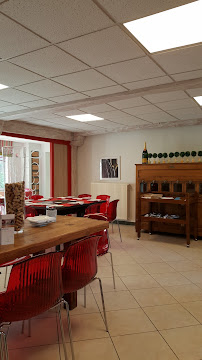 Atmosphère du Restaurant gastronomique Au Vieux Pressoir - Maison Gublin à Mesnil-Saint-Père - n°4