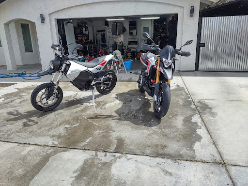 Motor Scooter Dealer «Hollywood Electrics», reviews and photos, 901 N Fairfax Ave, Los Angeles, CA 90046, USA