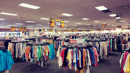 Department Store «Stein Mart», reviews and photos, 2145 NJ-35, Holmdel, NJ 07733, USA