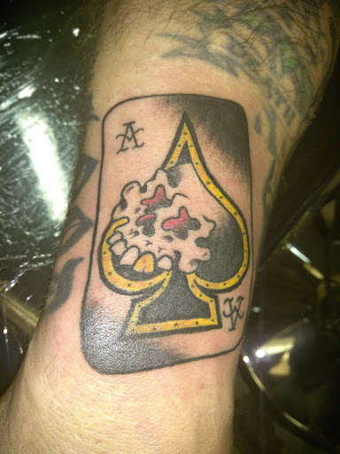 Tattoo Shop «Sacred Ink Tattoo», reviews and photos, 2707 E Court St, Flint, MI 48503, USA