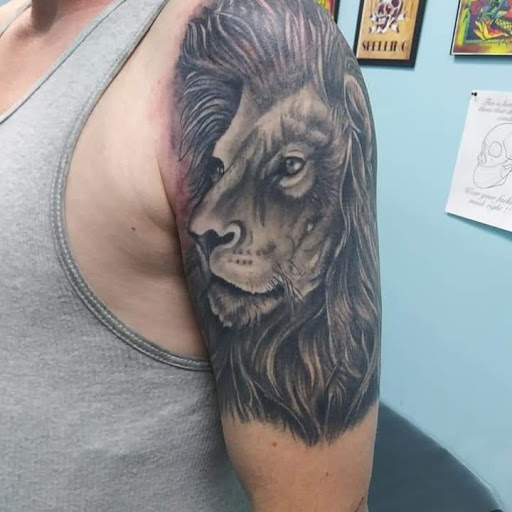 Find tattoo ideas in arabic for your next unique tattoo in Calhoun at Velvet Panther Tattoo and Piercing