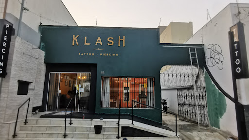 Logo da empresa - Klash tattoo e piercing