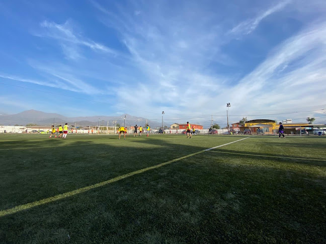 Opiniones de Complejo Deportivo Ciudad De Dios en Puente Alto - Campo de fútbol