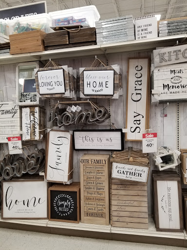 Craft Store «Michaels», reviews and photos, 967 Norland Ave, Chambersburg, PA 17201, USA