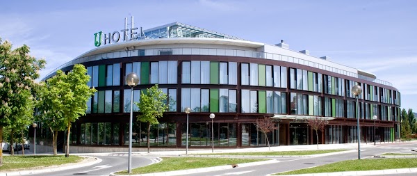 Hotel Jardines de Uleta Suites