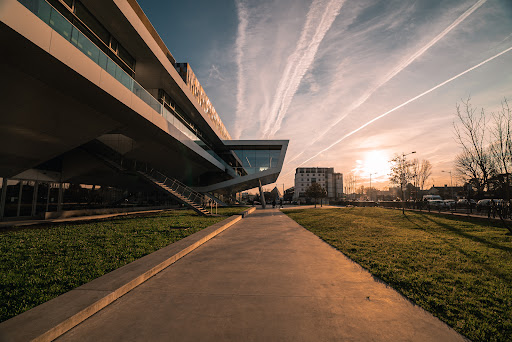 école de management Bordeaux