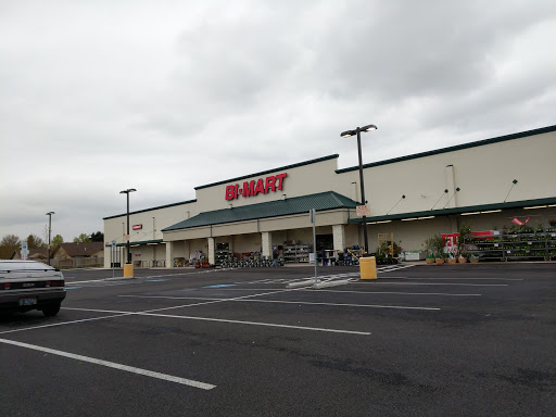 Department Store «Bi-Mart», reviews and photos, 51536 SE 2nd St, Scappoose, OR 97056, USA