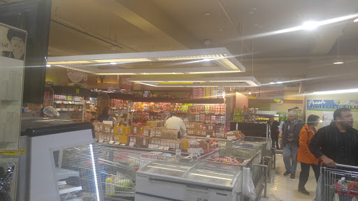 Korean Grocery Store «H Mart», reviews and photos, 7050 Terminal Square, Upper Darby, PA 19082, USA