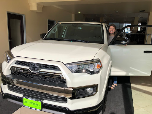 Toyota Dealer «Toyota of Lake City», reviews and photos, 13355 Lake City Way NE, Seattle, WA 98125, USA