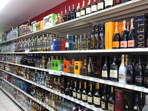 Liquor Store «Surf Liquor», reviews and photos, 544 Washington Ave, Miami Beach, FL 33139, USA