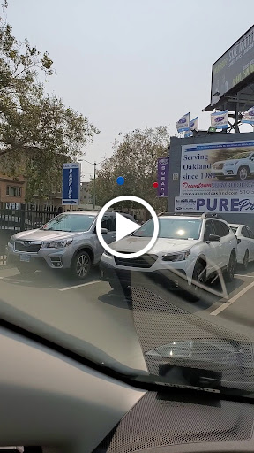Subaru Dealer «Downtown Subaru of Oakland», reviews and photos, 4133 Broadway, Oakland, CA 94611, USA