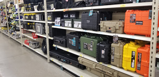 Hardware Store «Harbor Freight Tools», reviews and photos, 1460 Main St, Hamilton, OH 45013, USA