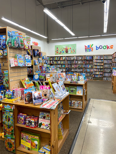 Book Store «Half Price Books», reviews and photos, 1075 E Golf Rd, Schaumburg, IL 60173, USA
