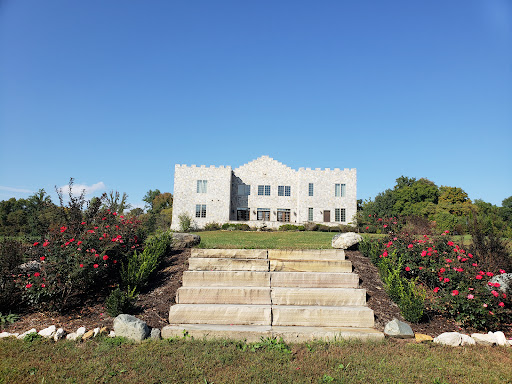 Castle «Clayshire Castle», reviews and photos, 8780 E County Rd 75 N, Bowling Green, IN 47833, USA