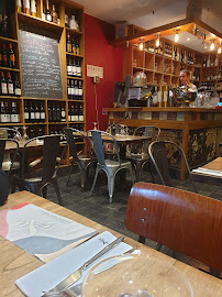 Atmosphère du Restaurant italien Fuxia - Restaurant Paris 09 - n°2