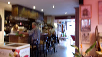 Atmosphère du Restaurant Chez Constance à Plougrescant - n°10