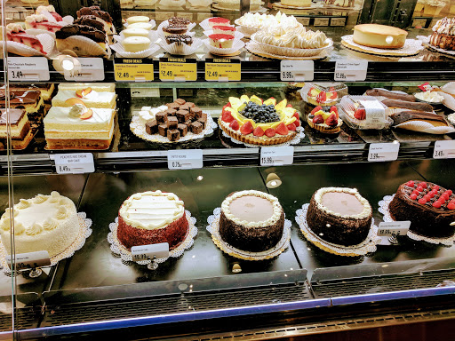 Grocery Store «The Fresh Market», reviews and photos, 150 Branch Rd SE, Vienna, VA 22180, USA