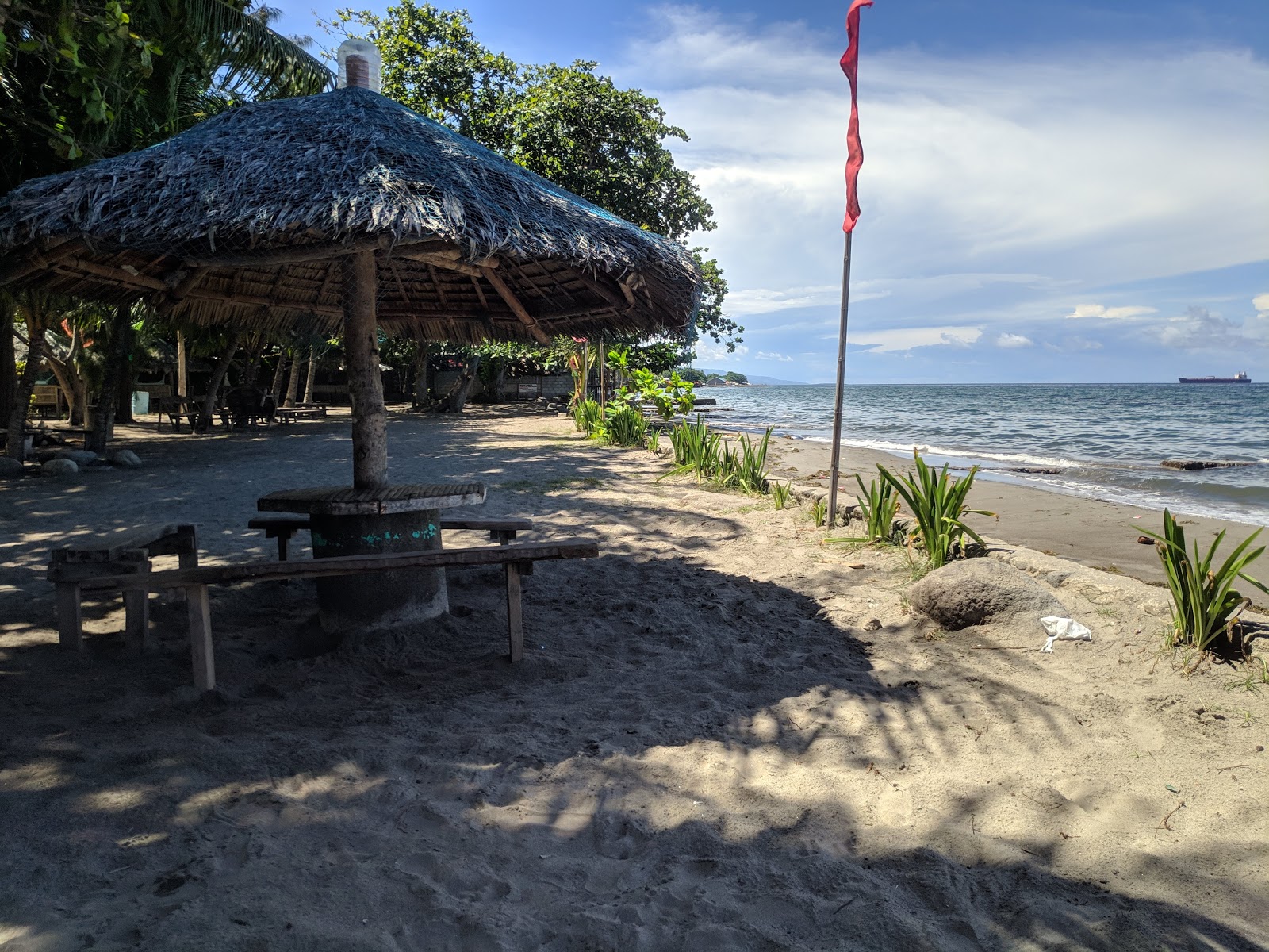 Foto van Melrose Beach met ruim strand