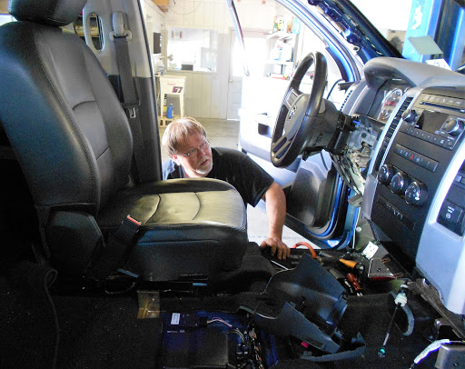 Auto Repair Shop «Southern Auto Repair & Restoration», reviews and photos, 1603 Canal St, New Smyrna Beach, FL 32168, USA