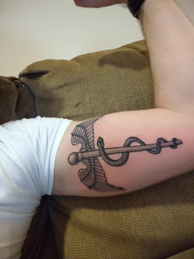 Tattoo Shop «Green Light Tattoo», reviews and photos, 820 Lamar Ave, Charlotte, NC 28204, USA